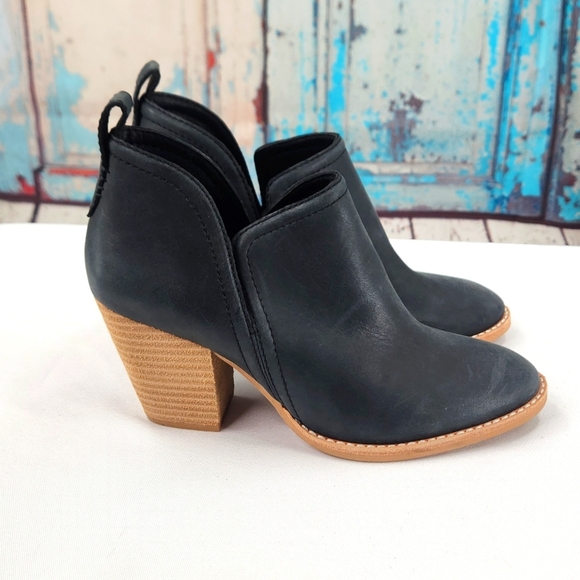 Jeffrey Campbell Rosalee Bootie - Picture 1 of 7